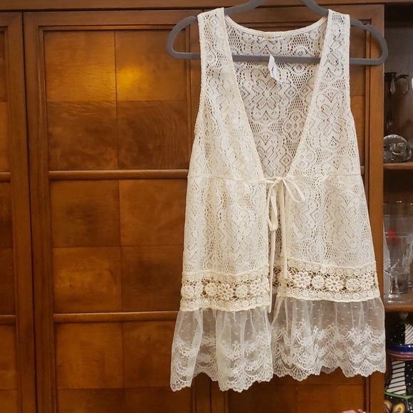 BLUE  BIRD BEACH COVER-UP SIZE LARGE - Picture 2 of 8